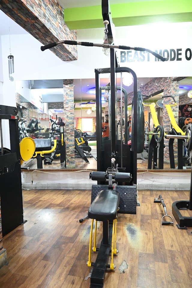 Fitness World Gym